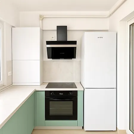 Apartamento Entire Near Unirii Center In Sector 5 - 706