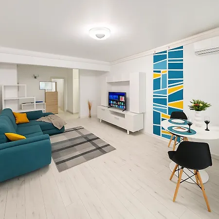 Apartment Entire Near Unirii Center In Sector 5 - 706